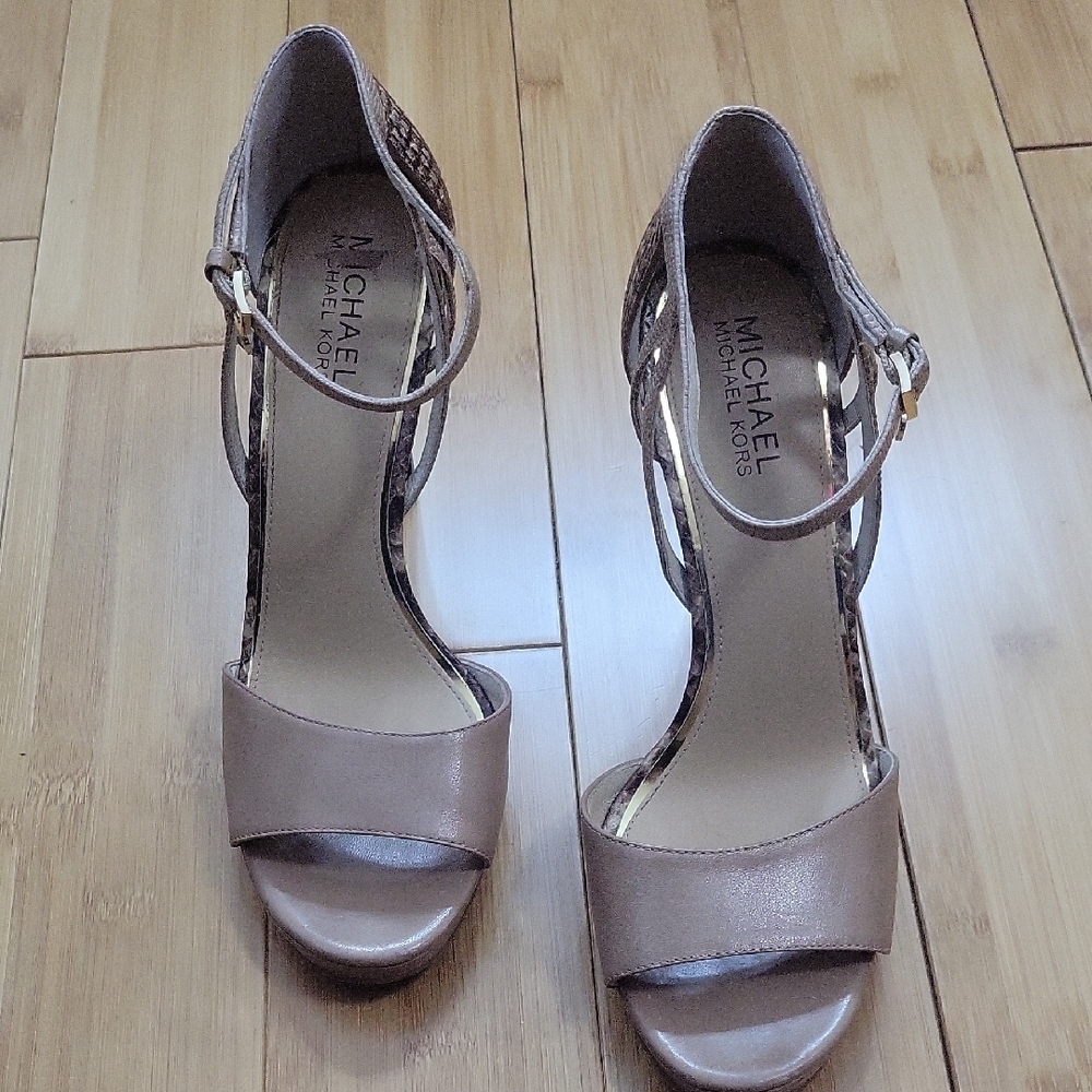 Michael Kors Tan Heels with Ankle Strap and Open Toe